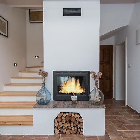 Brand New Villa Cara D Oro, Vrana Vrana  Екстер'єр фото